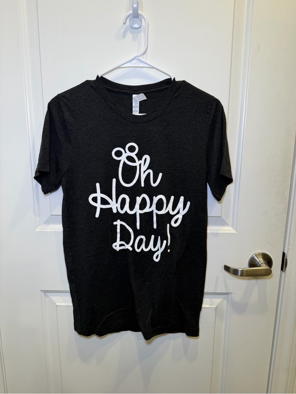 Like New Oh Happy Day Hidden Mickey Unisex Tee
